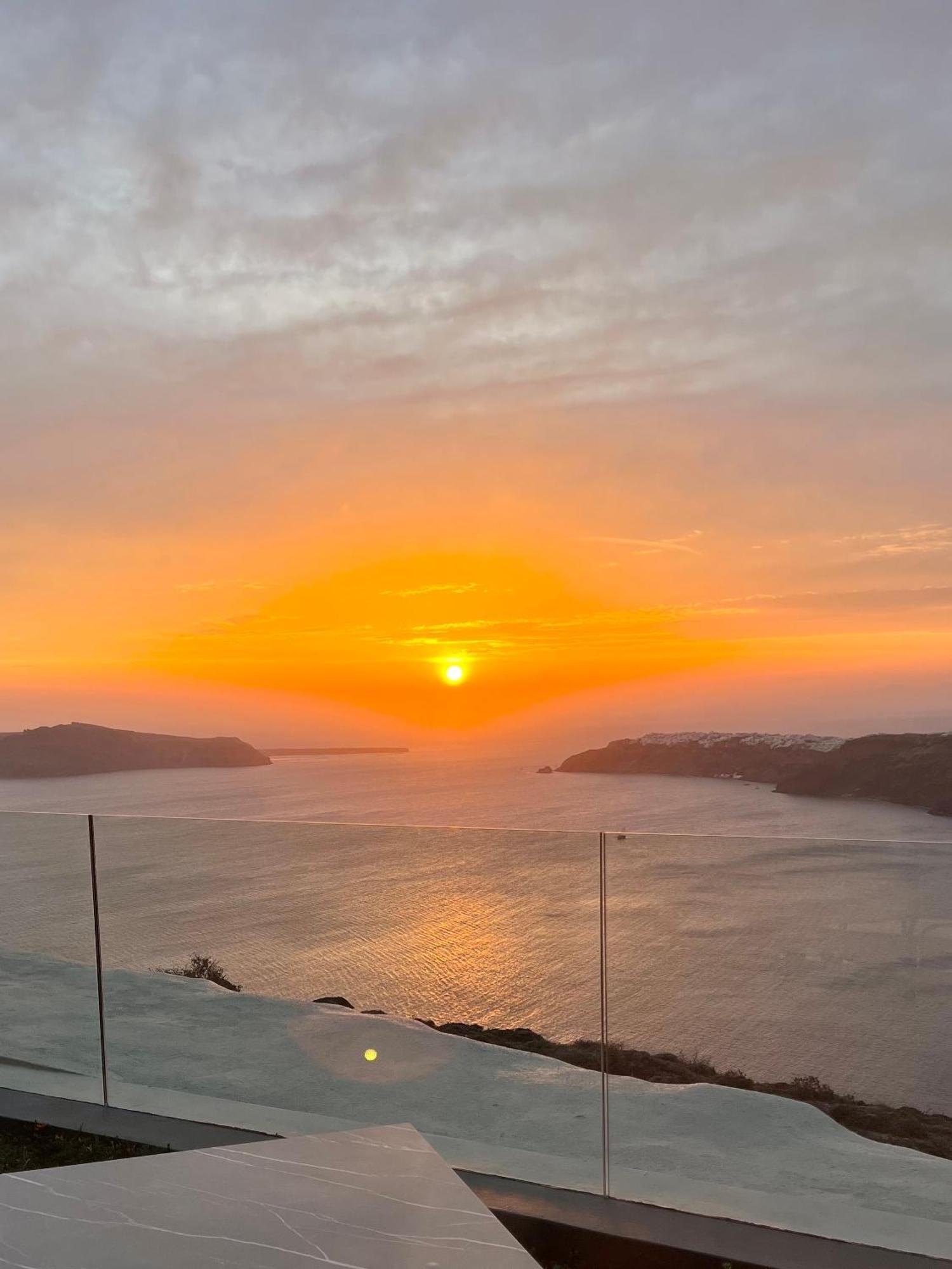 Divine Cave Experience Hotel Imerovigli  Bagian luar foto